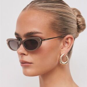 Banbé The Rae Sunglasses